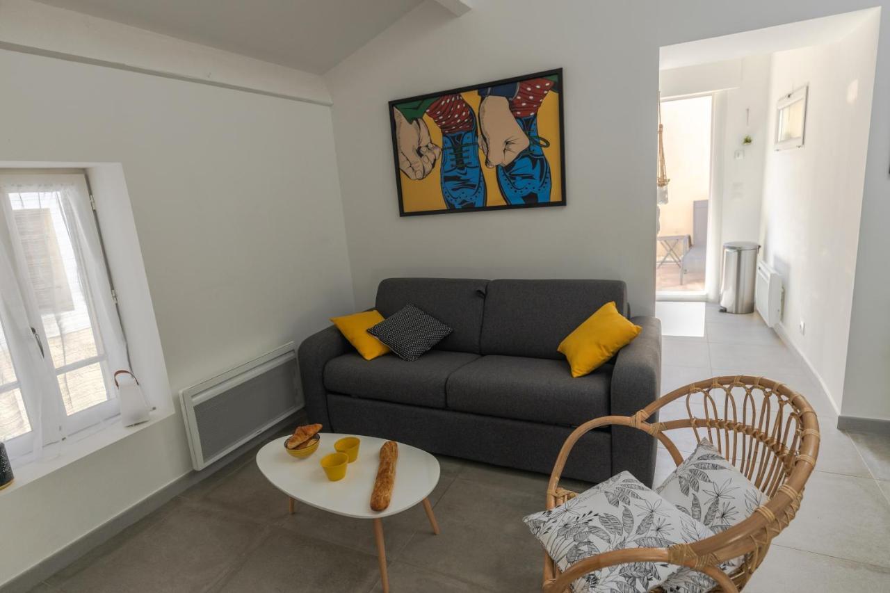 Appartement Terrasse Climatise Calme En Centre-Ville LʼIsle-sur-la-Sorgue Exterior foto