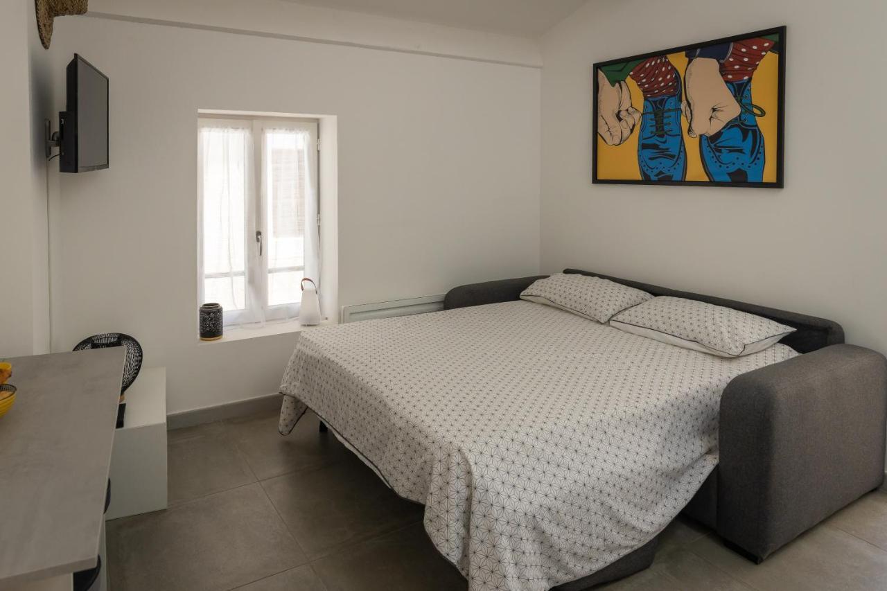 Appartement Terrasse Climatise Calme En Centre-Ville LʼIsle-sur-la-Sorgue Exterior foto